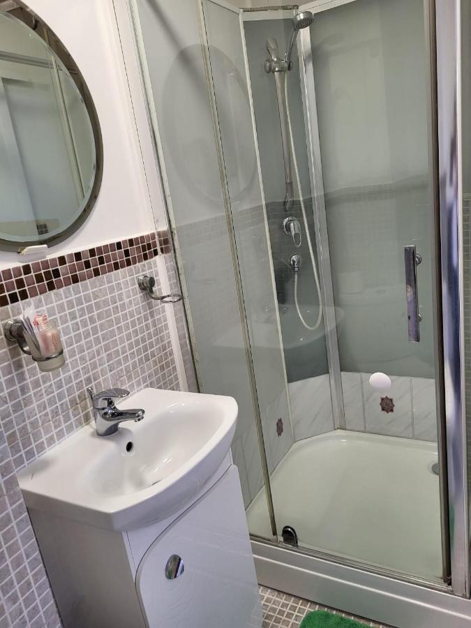 Haus Baron 1 Neckarau Гостевой дом
